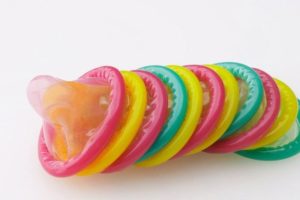 Миниатюра к статье Оральные презервативы: все, что вы хотели знать, но стеснялись спросить
